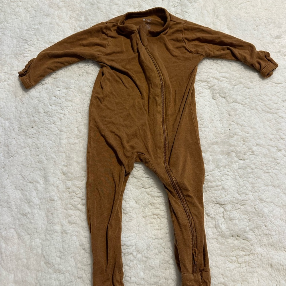 Kyte BABY Warm Tan Kids Footie